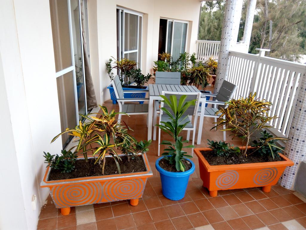 Chez Momar, Surf Trip Apartamento Dakar Exterior foto